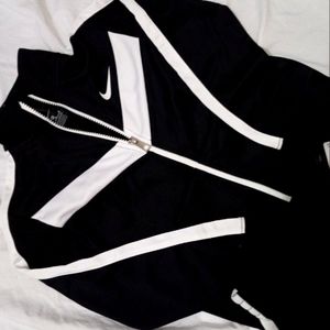 CLOTHING AND ACCESSORIES!! NWT,NWOT,EUC,GUC🌠🌌💝